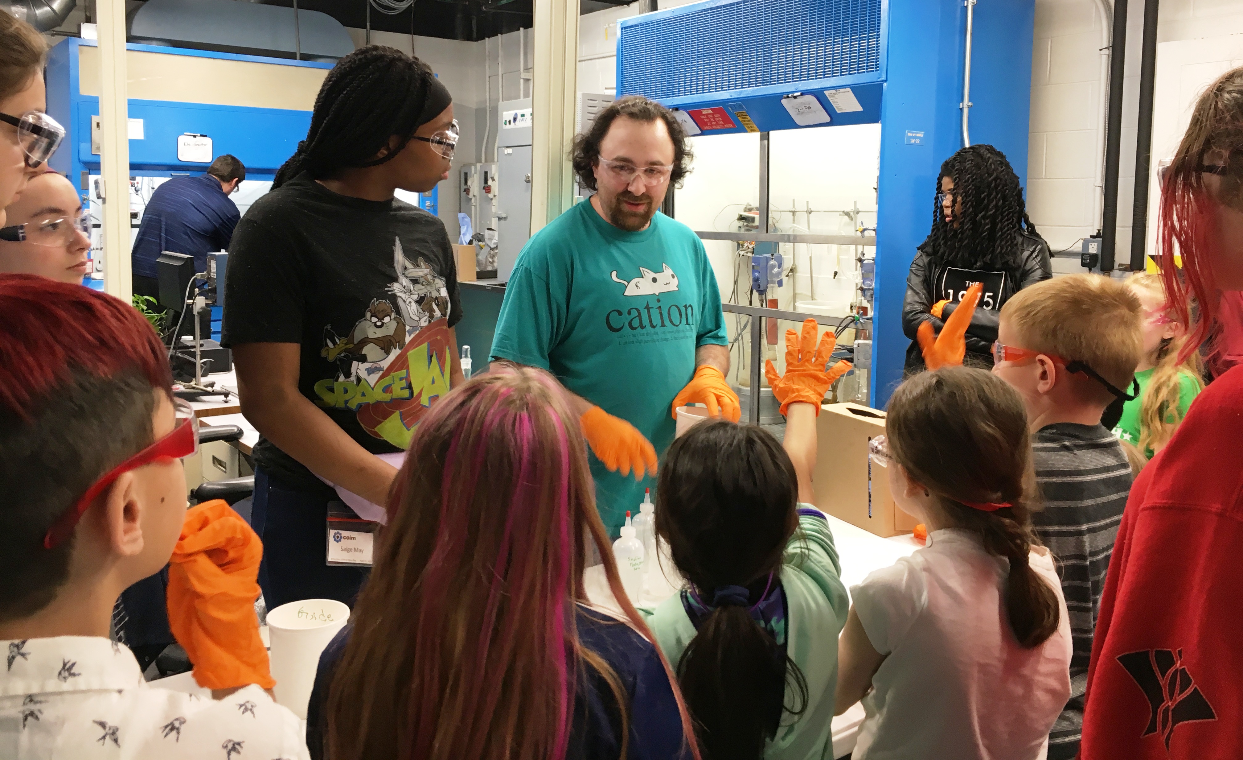 R&D Chemist, Brian Gelfond, explains to the kids the process of making slime!